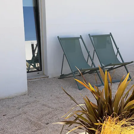 Issac's Place * Burgau